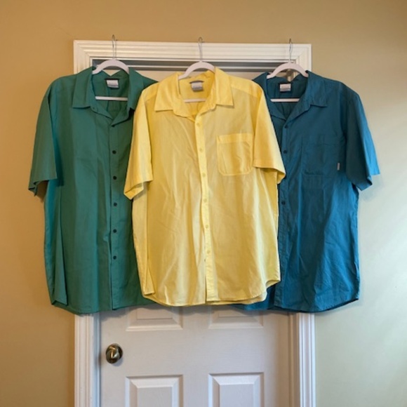Three - Men's Columbia Short Sleeve Button up Shirts XL Tall - Picture 2 of 2